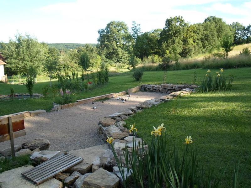 Le Mas De Carrie Bed and Breakfast Parisot  Εξωτερικό φωτογραφία