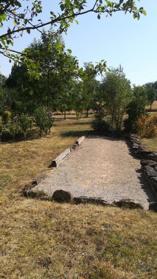 Le Mas De Carrie Bed and Breakfast Parisot  Εξωτερικό φωτογραφία