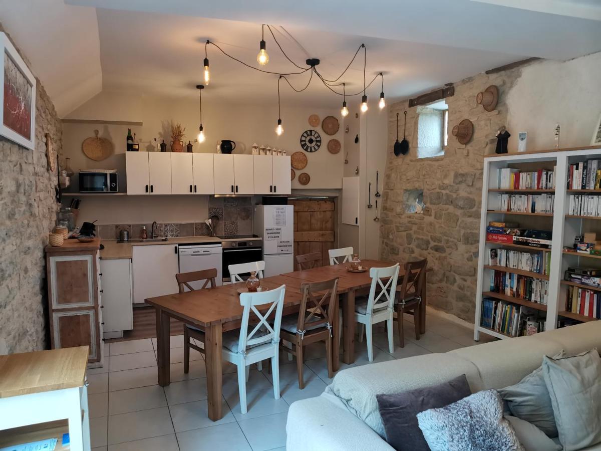 Le Mas De Carrie Bed and Breakfast Parisot  Εξωτερικό φωτογραφία