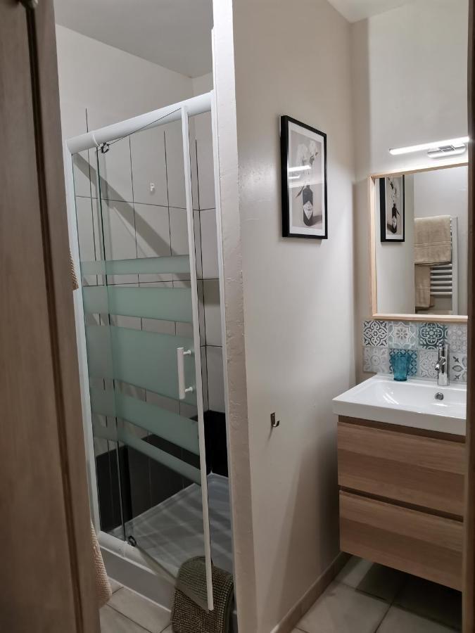 Le Mas De Carrie Bed and Breakfast Parisot  Εξωτερικό φωτογραφία